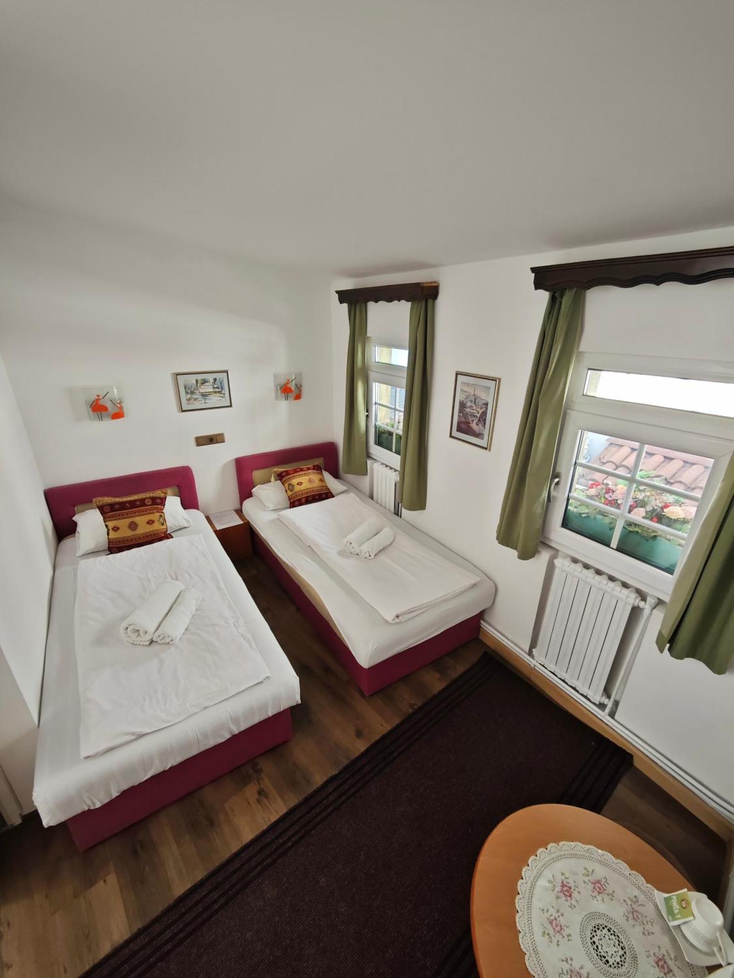 Guesthouse Yildiz Сараево Екстериор снимка
