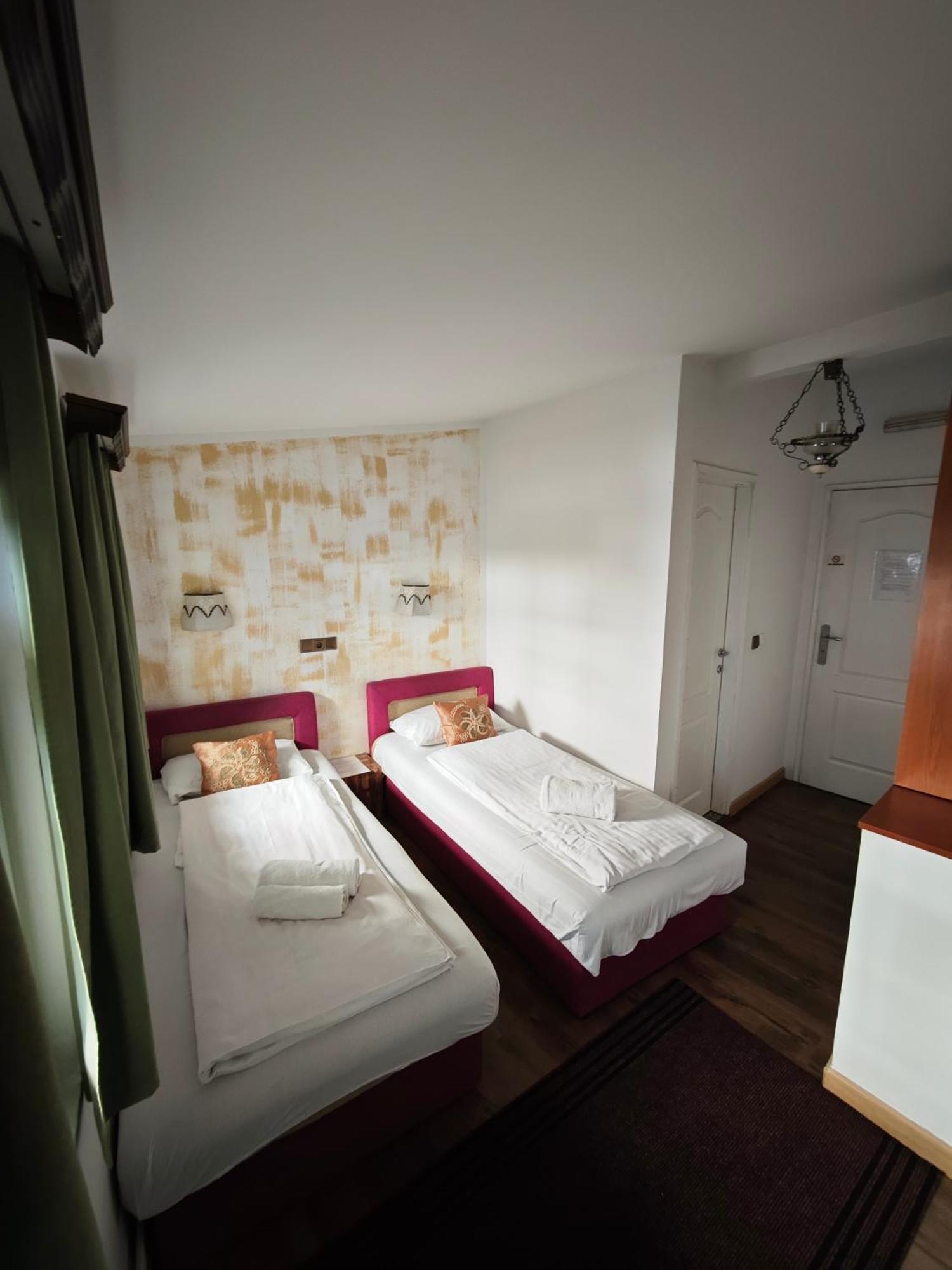 Guesthouse Yildiz Сараево Екстериор снимка