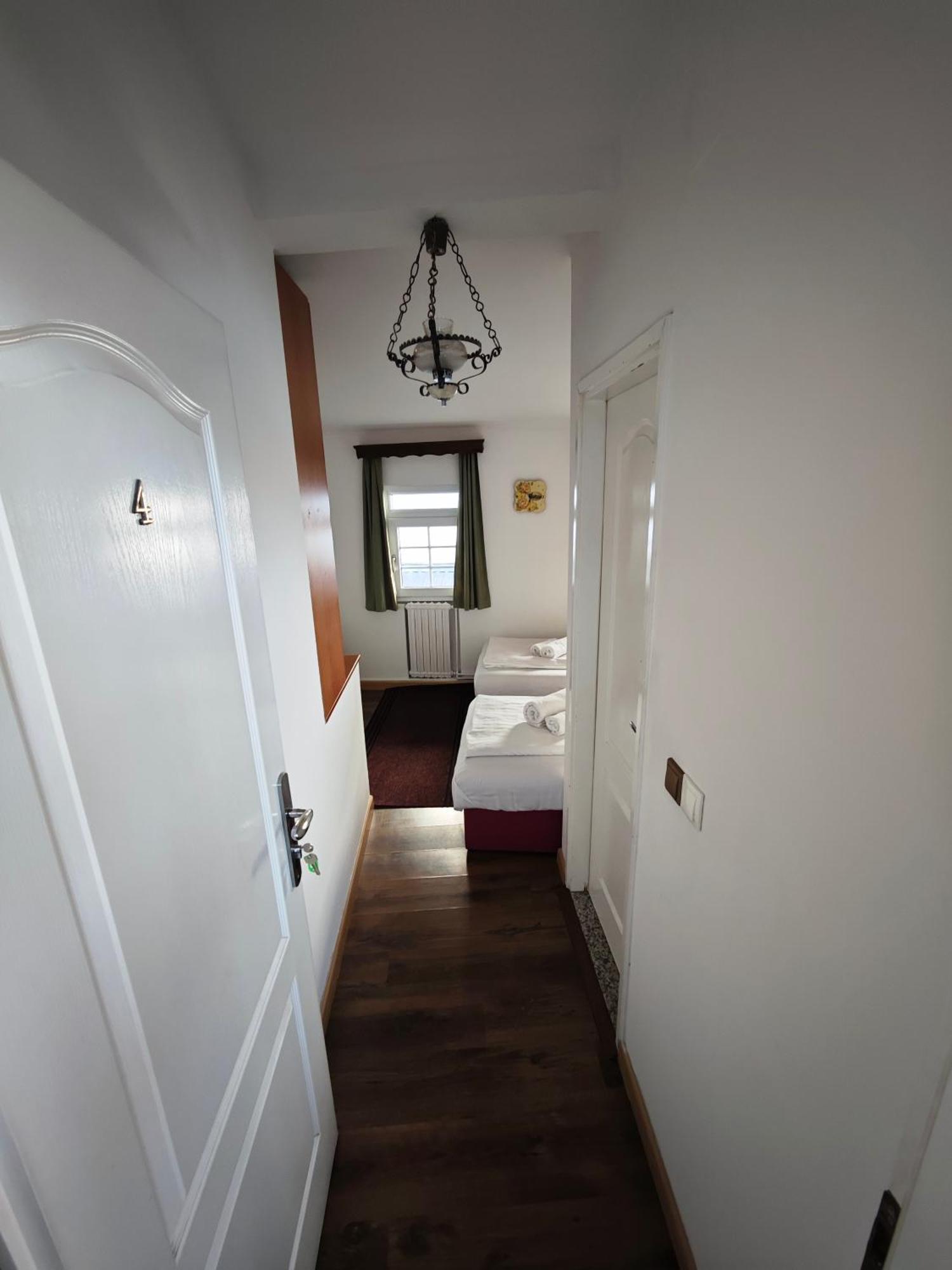 Guesthouse Yildiz Сараево Екстериор снимка